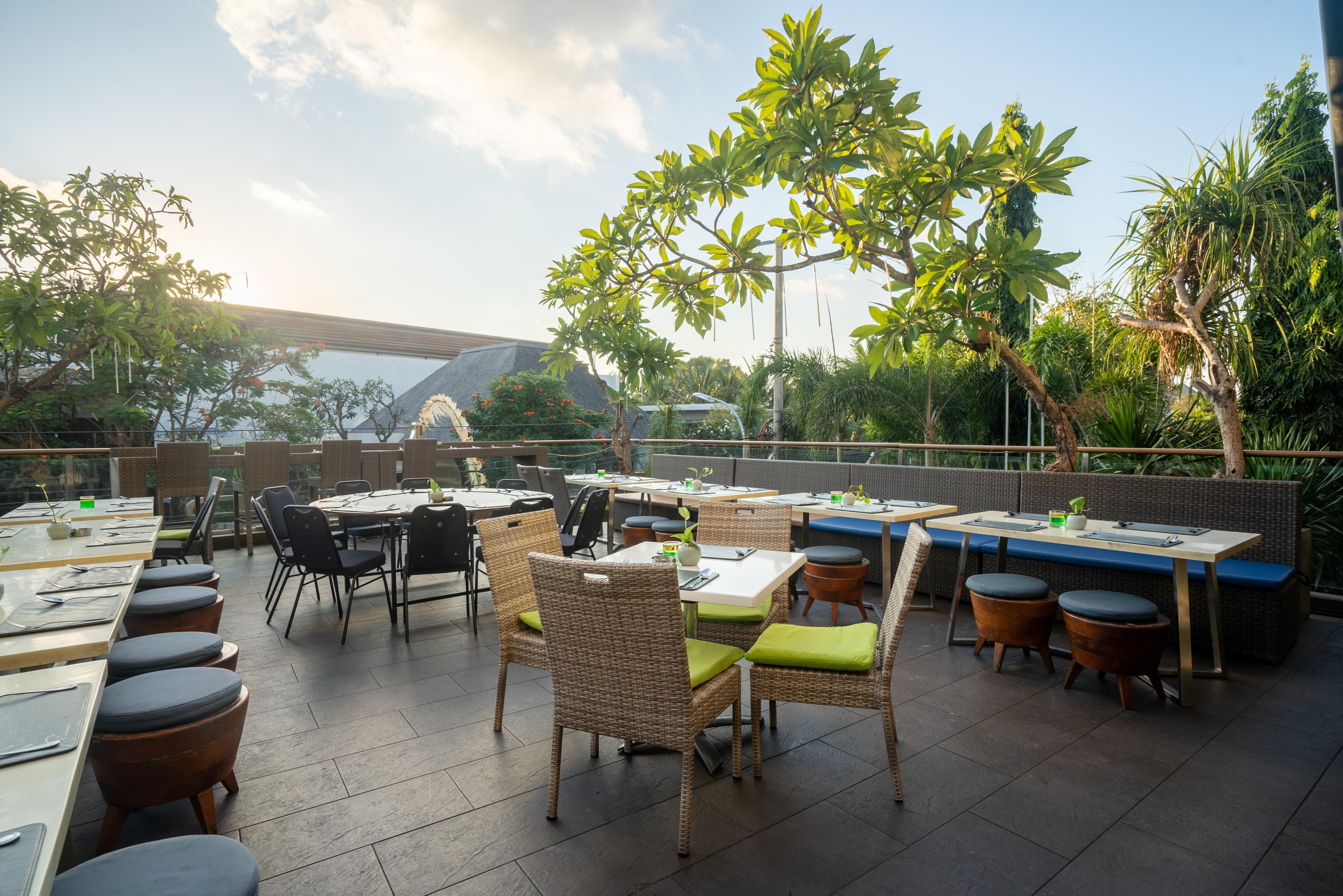Eden Hotel Kuta  Exterior photo