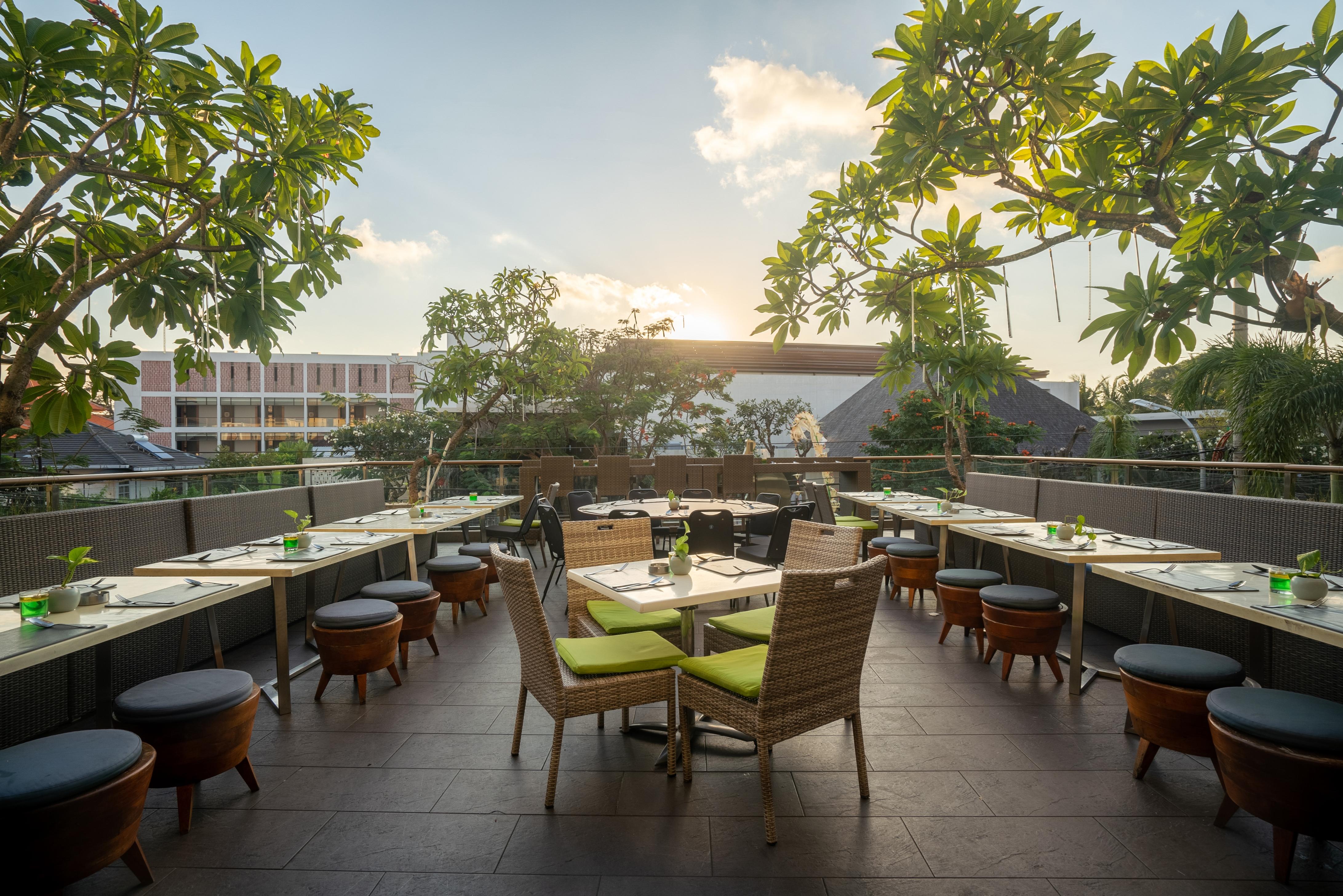 Eden Hotel Kuta  Exterior photo