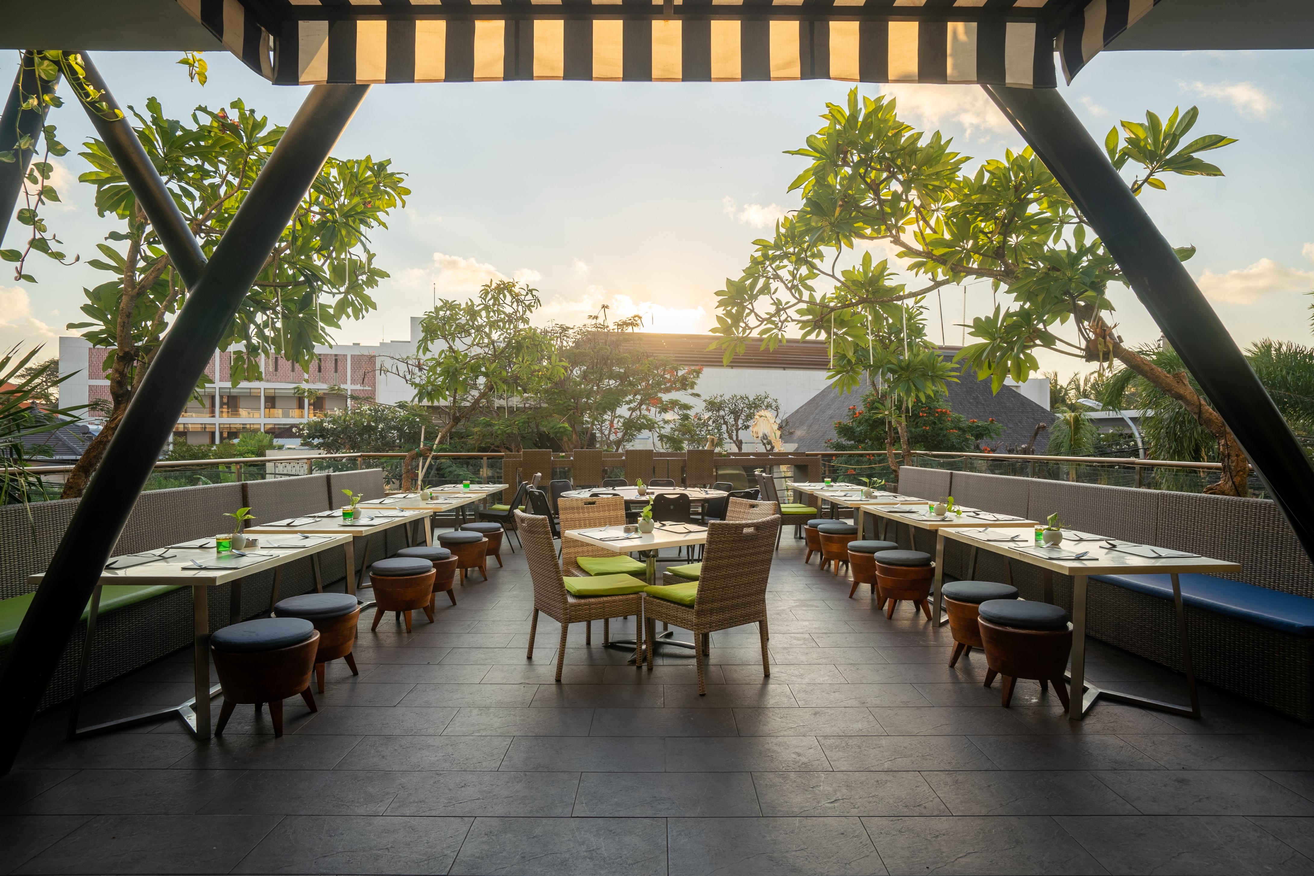 Eden Hotel Kuta  Exterior photo